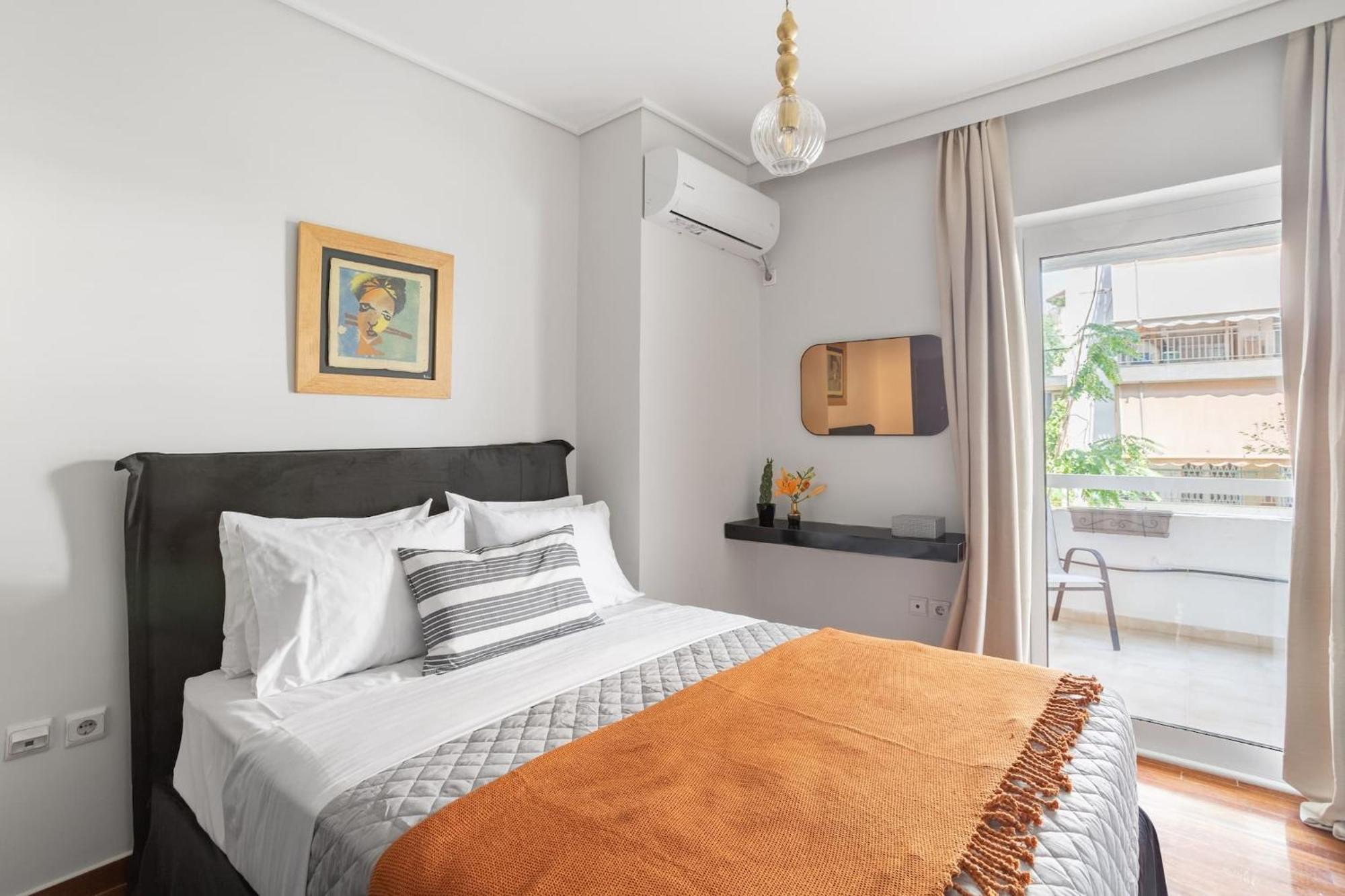 Fresh Detailed Stylish Apartment At Acropolis Ateny Zewnętrze zdjęcie